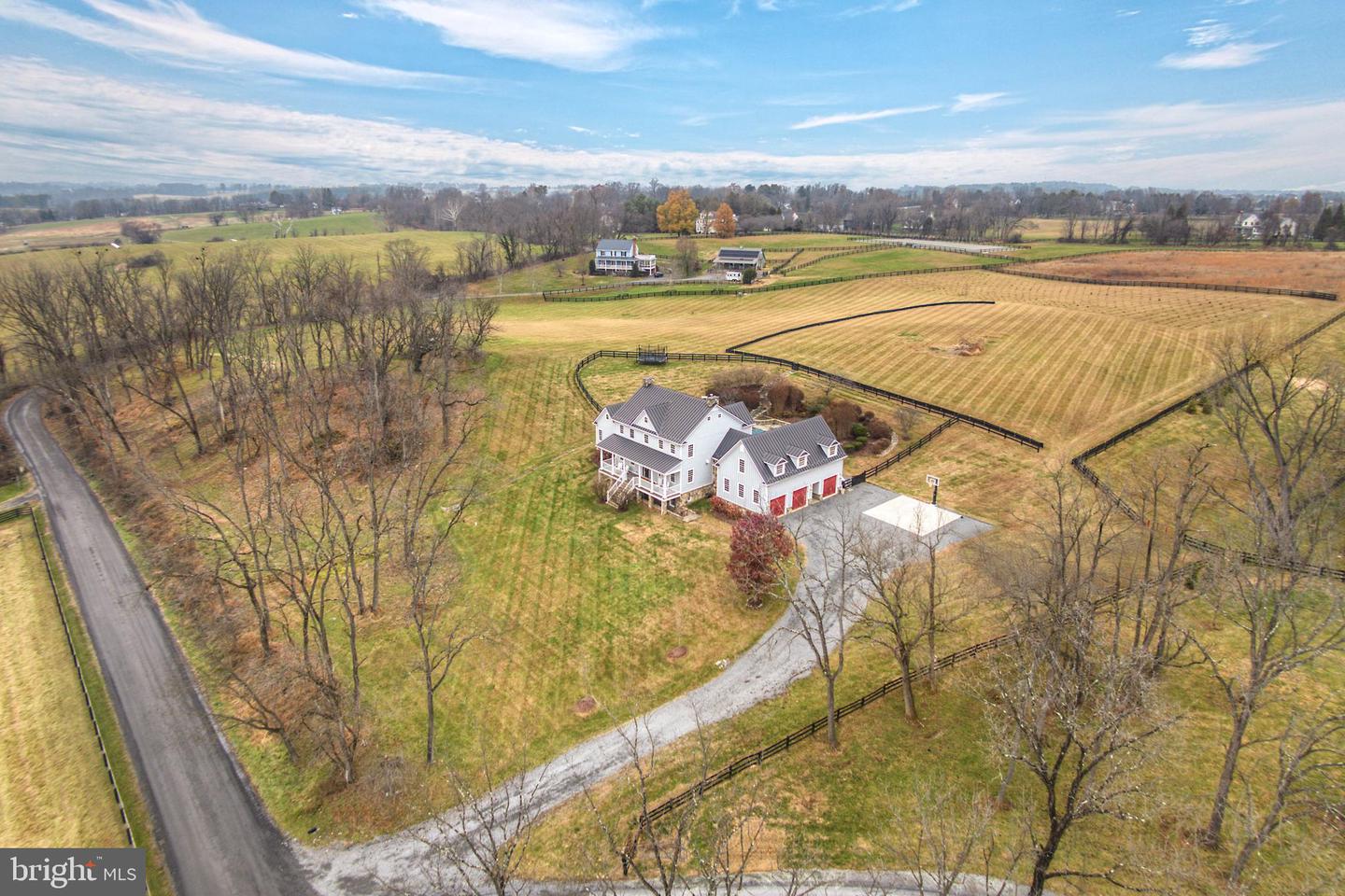 15718 OLD WATERFORD RD, PAEONIAN SPRINGS, Virginia 20129, 7 Bedrooms Bedrooms, ,5 BathroomsBathrooms,Residential,For sale,15718 OLD WATERFORD RD,VALO2110776 MLS # VALO2110776