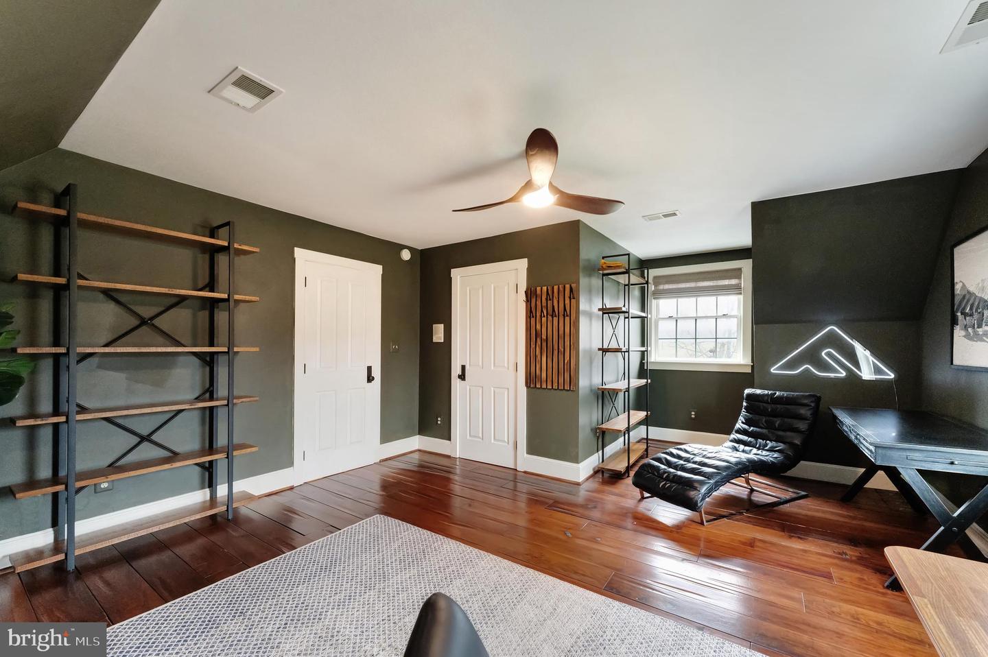 15718 OLD WATERFORD RD, PAEONIAN SPRINGS, Virginia 20129, 7 Bedrooms Bedrooms, ,5 BathroomsBathrooms,Residential,For sale,15718 OLD WATERFORD RD,VALO2110776 MLS # VALO2110776