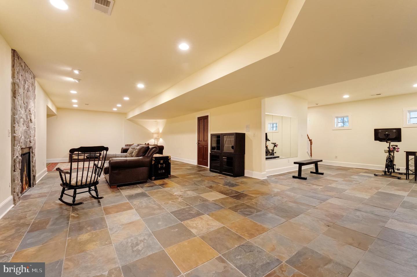 15718 OLD WATERFORD RD, PAEONIAN SPRINGS, Virginia 20129, 7 Bedrooms Bedrooms, ,5 BathroomsBathrooms,Residential,For sale,15718 OLD WATERFORD RD,VALO2110776 MLS # VALO2110776