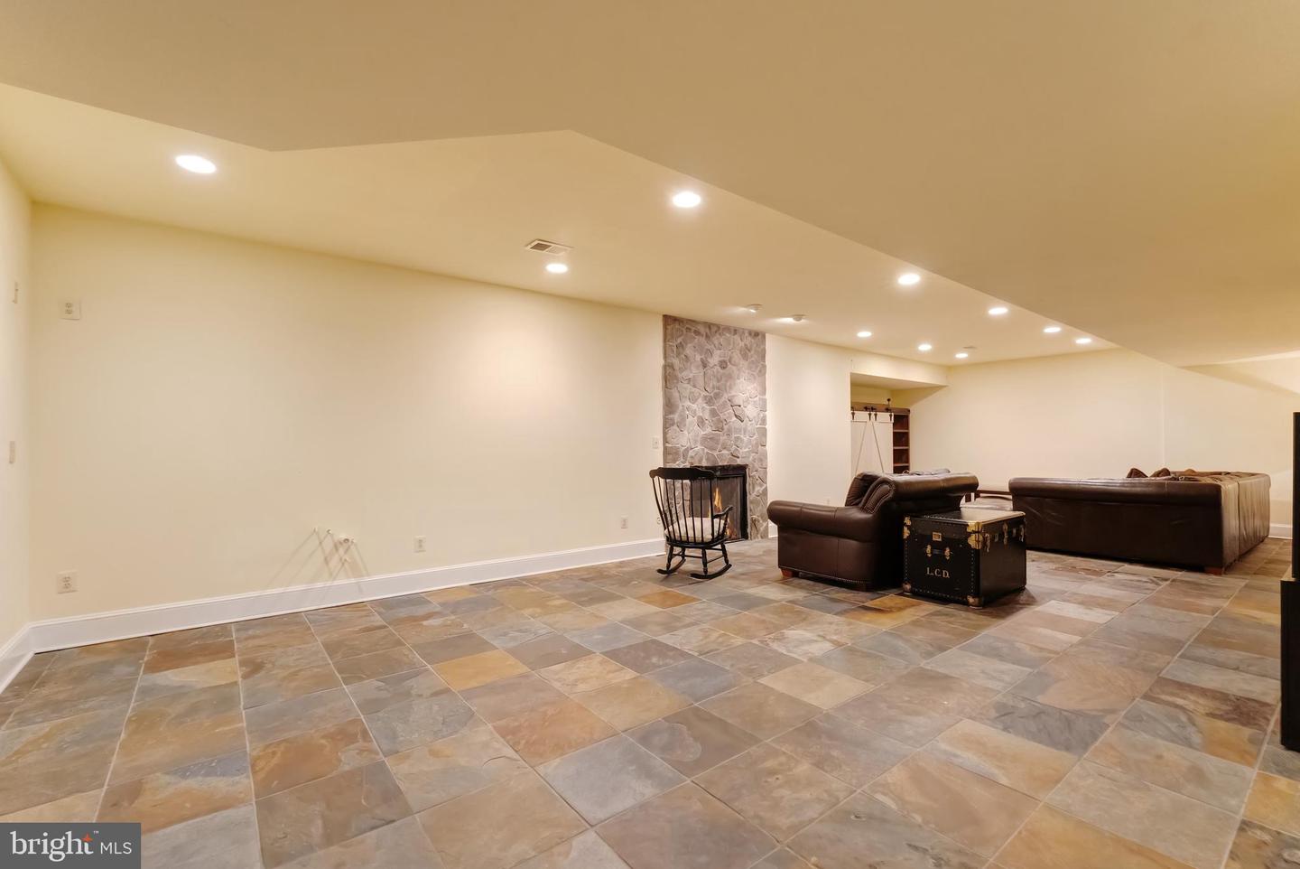 15718 OLD WATERFORD RD, PAEONIAN SPRINGS, Virginia 20129, 7 Bedrooms Bedrooms, ,5 BathroomsBathrooms,Residential,For sale,15718 OLD WATERFORD RD,VALO2110776 MLS # VALO2110776