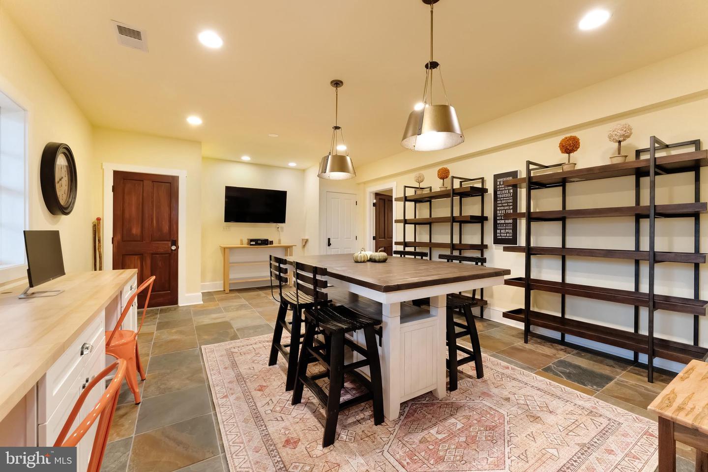 15718 OLD WATERFORD RD, PAEONIAN SPRINGS, Virginia 20129, 7 Bedrooms Bedrooms, ,5 BathroomsBathrooms,Residential,For sale,15718 OLD WATERFORD RD,VALO2110776 MLS # VALO2110776