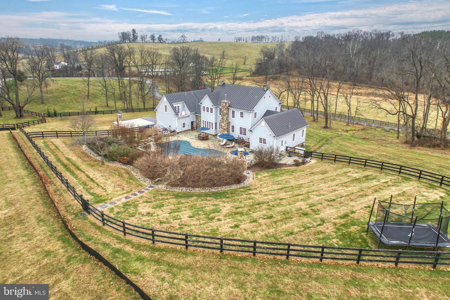 15718 OLD WATERFORD RD, PAEONIAN SPRINGS, Virginia 20129, 7 Bedrooms Bedrooms, ,5 BathroomsBathrooms,Residential,For sale,15718 OLD WATERFORD RD,VALO2110776 MLS # VALO2110776