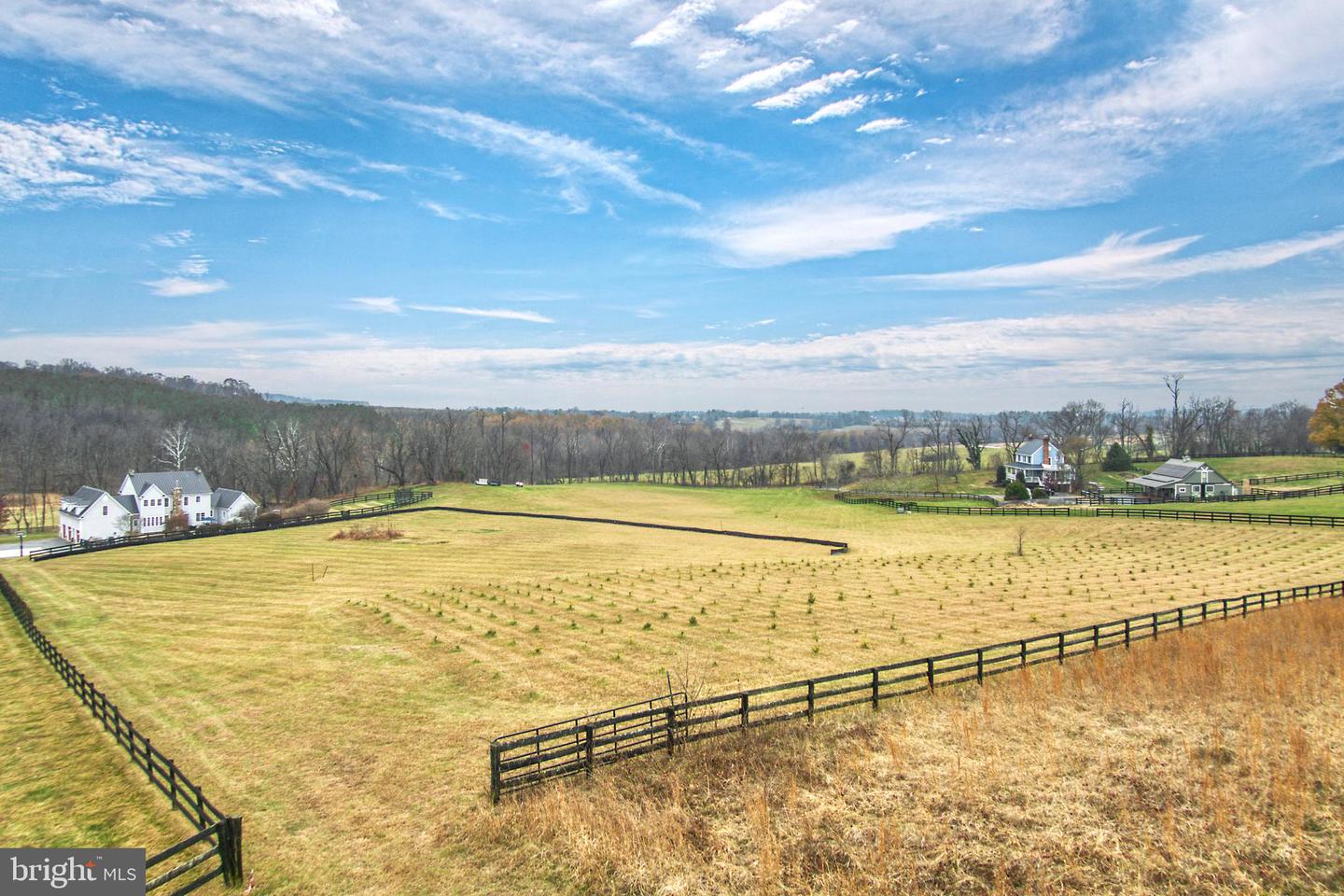 15718 OLD WATERFORD RD, PAEONIAN SPRINGS, Virginia 20129, 7 Bedrooms Bedrooms, ,5 BathroomsBathrooms,Residential,For sale,15718 OLD WATERFORD RD,VALO2110776 MLS # VALO2110776