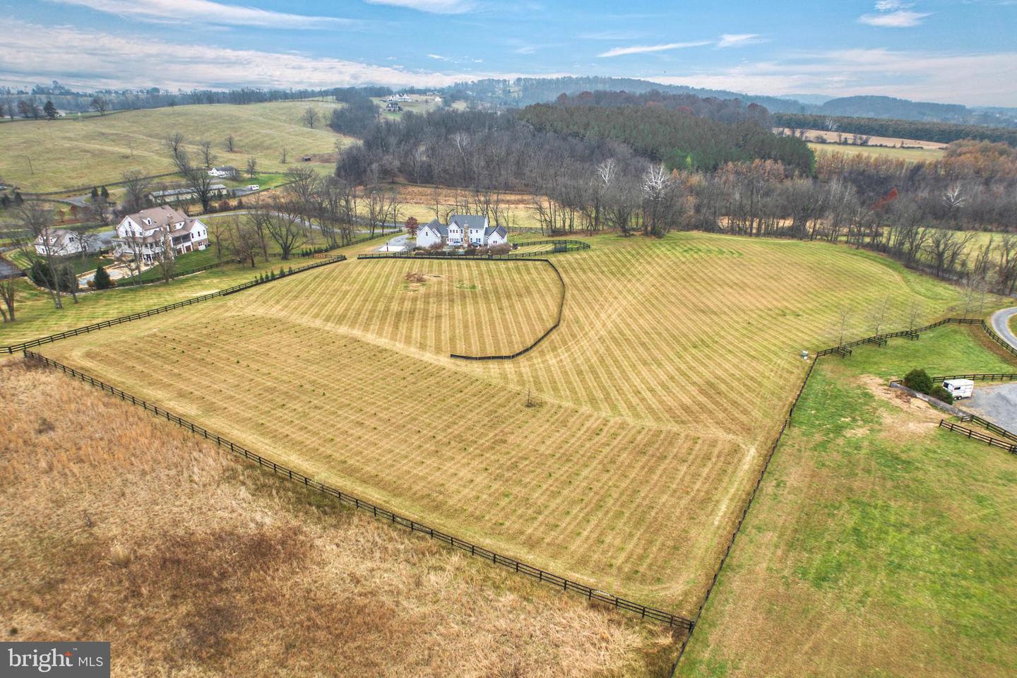 15718 OLD WATERFORD RD, PAEONIAN SPRINGS, Virginia 20129, 7 Bedrooms Bedrooms, ,5 BathroomsBathrooms,Residential,For sale,15718 OLD WATERFORD RD,VALO2110776 MLS # VALO2110776