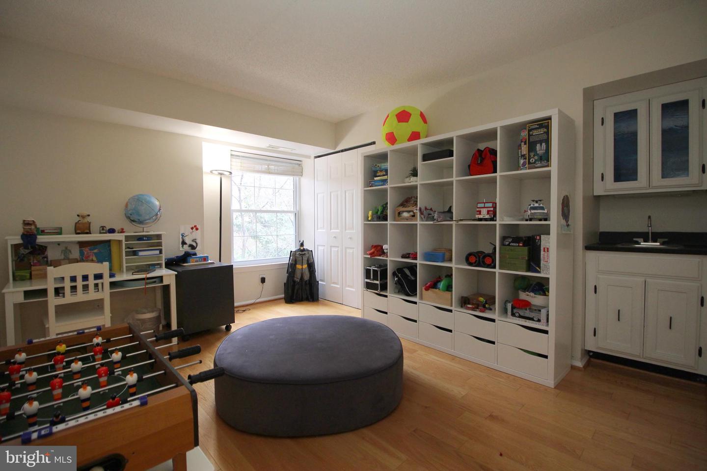 7640 PROVINCIAL DR #204, MCLEAN, Virginia 22102, 3 Bedrooms Bedrooms, ,2 BathroomsBathrooms,Residential,For sale,7640 PROVINCIAL DR #204,VAFX2279366 MLS # VAFX2279366 7640 PROVINCIAL DR #204, MCLEAN, Virginia 22102, 3 Bedrooms Bedrooms, ,2 BathroomsBathrooms,Residential,For sale,7640 PROVINCIAL DR #204,VAFX2279366 MLS # VAFX2279366