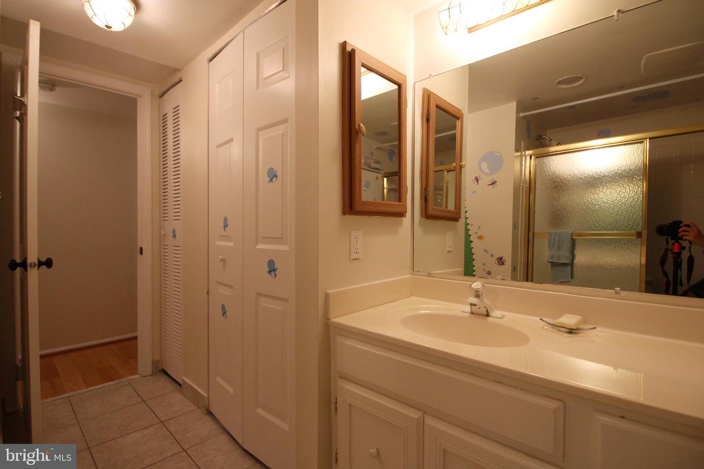 7640 PROVINCIAL DR #204, MCLEAN, Virginia 22102, 3 Bedrooms Bedrooms, ,2 BathroomsBathrooms,Residential,For sale,7640 PROVINCIAL DR #204,VAFX2279366 MLS # VAFX2279366 7640 PROVINCIAL DR #204, MCLEAN, Virginia 22102, 3 Bedrooms Bedrooms, ,2 BathroomsBathrooms,Residential,For sale,7640 PROVINCIAL DR #204,VAFX2279366 MLS # VAFX2279366