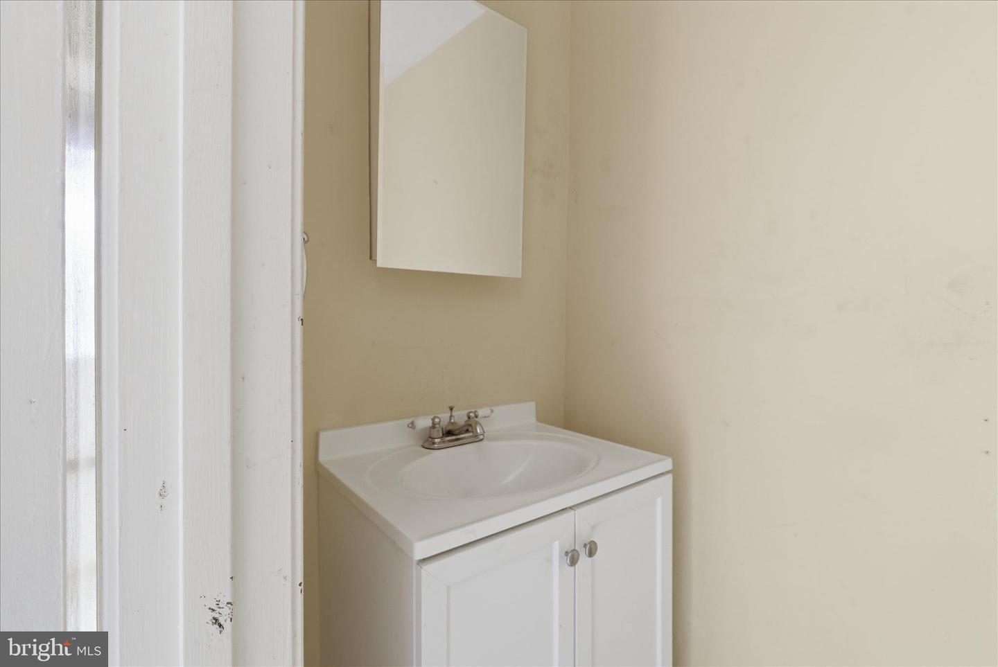 4314 GRAMERCY CIR, ALEXANDRIA, Virginia 22309, 4 Bedrooms Bedrooms, ,2 BathroomsBathrooms,Residential,For sale,4314 GRAMERCY CIR,VAFX2279710 MLS # VAFX2279710 4314 GRAMERCY CIR, ALEXANDRIA, Virginia 22309, 4 Bedrooms Bedrooms, ,2 BathroomsBathrooms,Residential,For sale,4314 GRAMERCY CIR,VAFX2279710 MLS # VAFX2279710