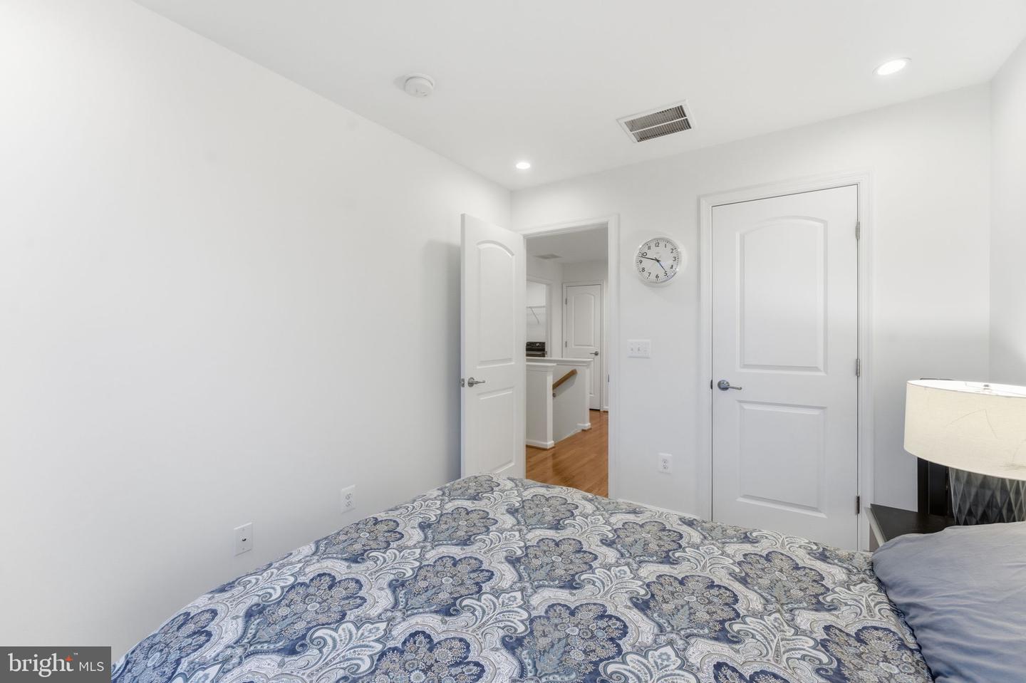 43911 EASTGATE VIEW DR, CHANTILLY, Virginia 20152, 3 Bedrooms Bedrooms, ,2 BathroomsBathrooms,Residential,For sale,43911 EASTGATE VIEW DR,VALO2111380 MLS # VALO2111380