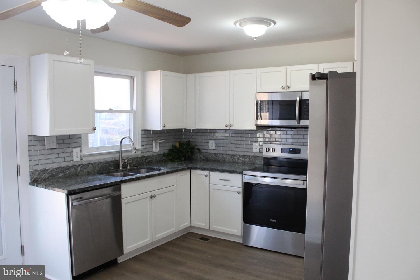 11100 ASCOT CIR, FREDERICKSBURG, Virginia 22407, 4 Bedrooms Bedrooms, 11 Rooms Rooms,3 BathroomsBathrooms,Residential,For sale,11100 ASCOT CIR,VASP2037758 MLS # VASP2037758