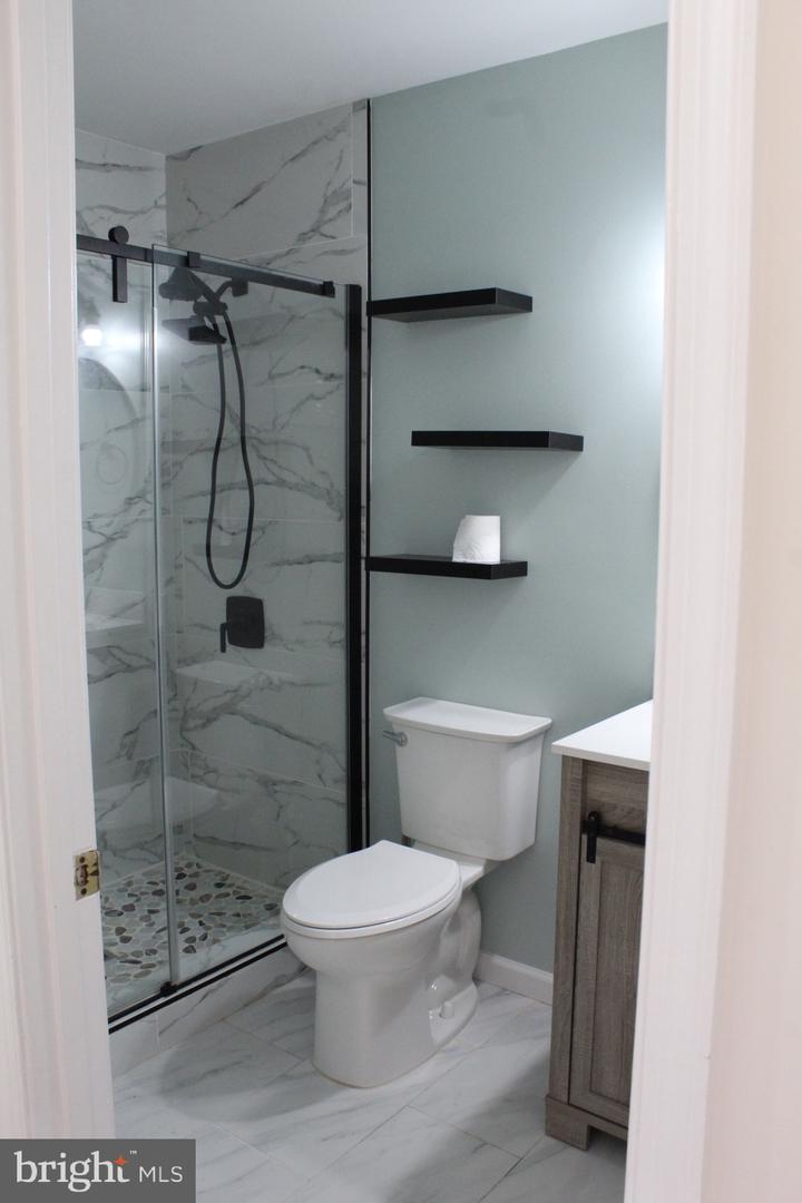 11100 ASCOT CIR, FREDERICKSBURG, Virginia 22407, 4 Bedrooms Bedrooms, 11 Rooms Rooms,3 BathroomsBathrooms,Residential,For sale,11100 ASCOT CIR,VASP2037758 MLS # VASP2037758