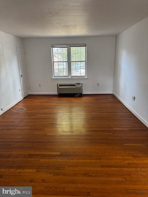 2 AUBURN CT #B, ALEXANDRIA, Virginia 22305, 2 Bedrooms Bedrooms, ,1 BathroomBathrooms,Residential,For sale,2 AUBURN CT #B,VAAX2051974 MLS # VAAX2051974