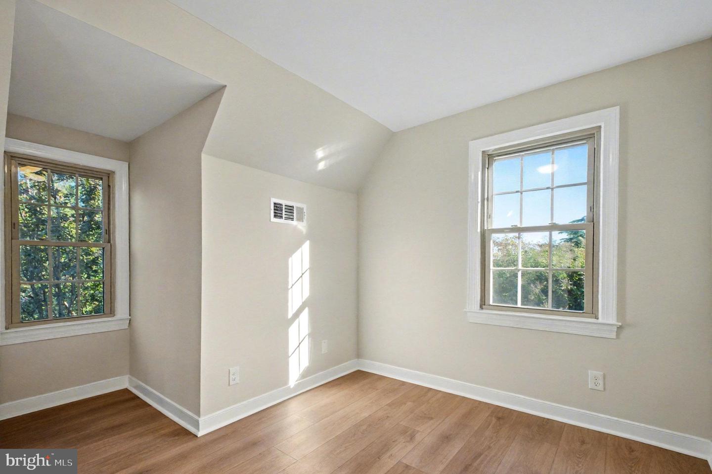 811 COLLEGE AVE, FREDERICKSBURG, Virginia 22401, 3 Bedrooms Bedrooms, 11 Rooms Rooms,3 BathroomsBathrooms,Residential,For sale,811 COLLEGE AVE,VAFB2009332 MLS # VAFB2009332 811 COLLEGE AVE, FREDERICKSBURG, Virginia 22401, 3 Bedrooms Bedrooms, 11 Rooms Rooms,3 BathroomsBathrooms,Residential,For sale,811 COLLEGE AVE,VAFB2009332 MLS # VAFB2009332