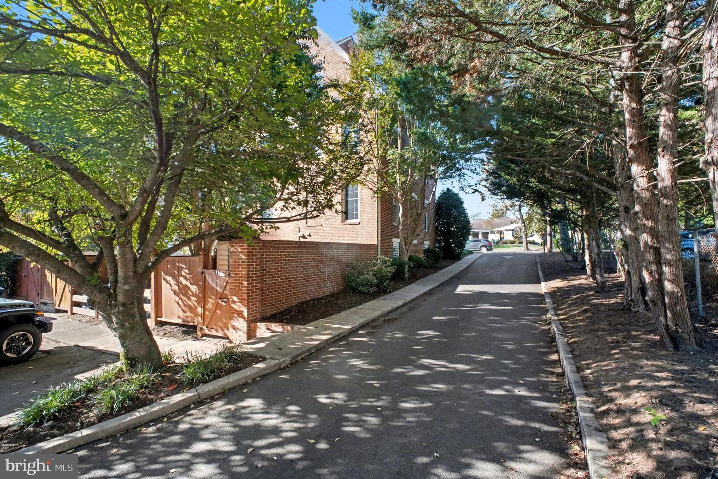 811 COLLEGE AVE, FREDERICKSBURG, Virginia 22401, 3 Bedrooms Bedrooms, 11 Rooms Rooms,3 BathroomsBathrooms,Residential,For sale,811 COLLEGE AVE,VAFB2009332 MLS # VAFB2009332 811 COLLEGE AVE, FREDERICKSBURG, Virginia 22401, 3 Bedrooms Bedrooms, 11 Rooms Rooms,3 BathroomsBathrooms,Residential,For sale,811 COLLEGE AVE,VAFB2009332 MLS # VAFB2009332