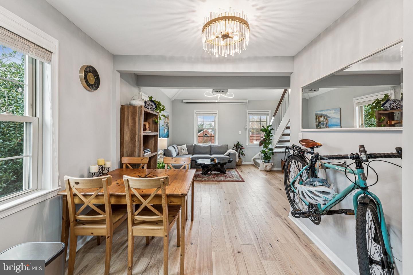 509 BASHFORD LN #6, ALEXANDRIA, Virginia 22314, 1 Bedroom Bedrooms, ,1 BathroomBathrooms,Residential,For sale,509 BASHFORD LN #6,VAAX2051980 MLS # VAAX2051980 509 BASHFORD LN #6, ALEXANDRIA, Virginia 22314, 1 Bedroom Bedrooms, ,1 BathroomBathrooms,Residential,For sale,509 BASHFORD LN #6,VAAX2051980 MLS # VAAX2051980