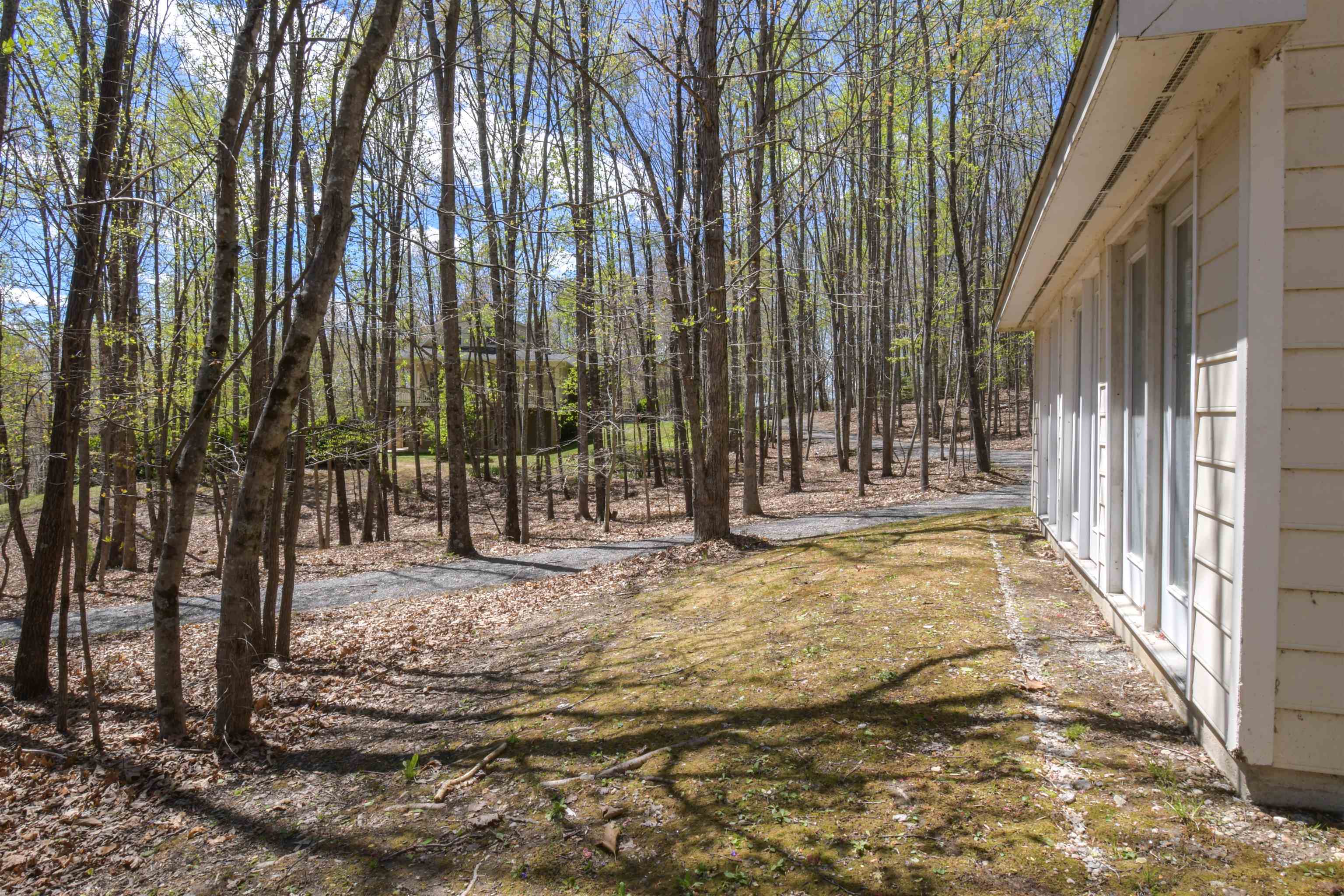 190 HENRY HILL DR, FAIRFIELD, Virginia 24435, 4 Bedrooms Bedrooms, ,3 BathroomsBathrooms,Residential,190 HENRY HILL DR,671380 MLS # 671380 190 HENRY HILL DR, FAIRFIELD, Virginia 24435, 4 Bedrooms Bedrooms, ,3 BathroomsBathrooms,Residential,190 HENRY HILL DR,671380 MLS # 671380