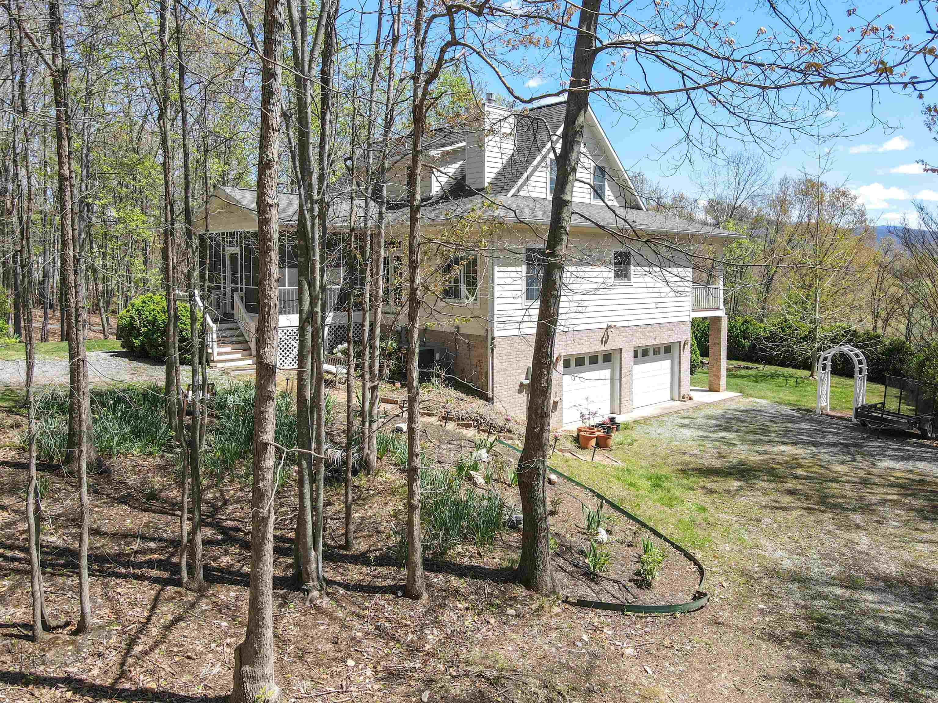 190 HENRY HILL DR, FAIRFIELD, Virginia 24435, 4 Bedrooms Bedrooms, ,3 BathroomsBathrooms,Residential,190 HENRY HILL DR,671380 MLS # 671380 190 HENRY HILL DR, FAIRFIELD, Virginia 24435, 4 Bedrooms Bedrooms, ,3 BathroomsBathrooms,Residential,190 HENRY HILL DR,671380 MLS # 671380