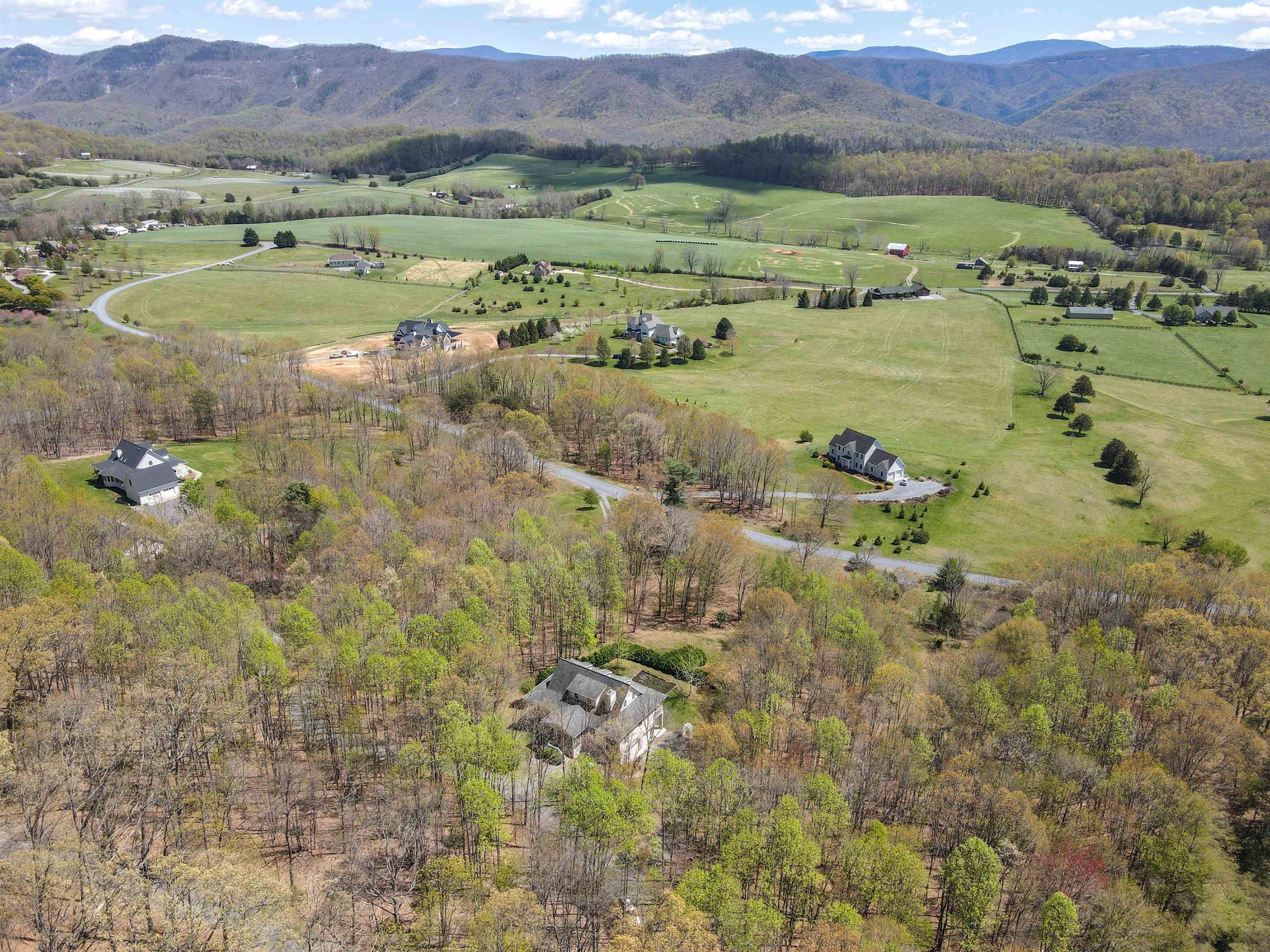 190 HENRY HILL DR, FAIRFIELD, Virginia 24435, 4 Bedrooms Bedrooms, ,3 BathroomsBathrooms,Residential,190 HENRY HILL DR,671380 MLS # 671380 190 HENRY HILL DR, FAIRFIELD, Virginia 24435, 4 Bedrooms Bedrooms, ,3 BathroomsBathrooms,Residential,190 HENRY HILL DR,671380 MLS # 671380