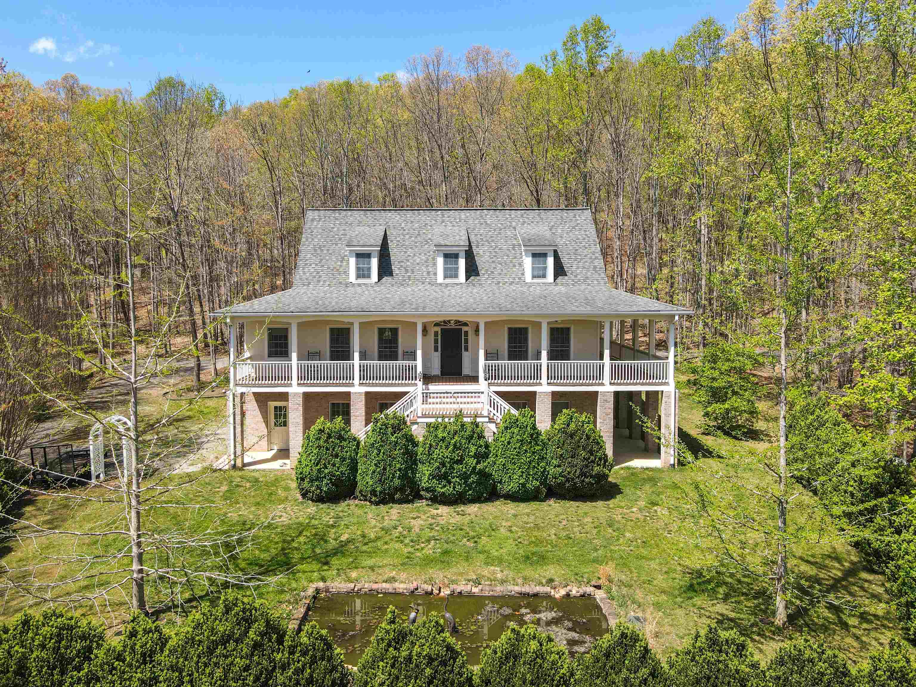 190 HENRY HILL DR, FAIRFIELD, Virginia 24435, 4 Bedrooms Bedrooms, ,3 BathroomsBathrooms,Residential,190 HENRY HILL DR,671380 MLS # 671380 190 HENRY HILL DR, FAIRFIELD, Virginia 24435, 4 Bedrooms Bedrooms, ,3 BathroomsBathrooms,Residential,190 HENRY HILL DR,671380 MLS # 671380