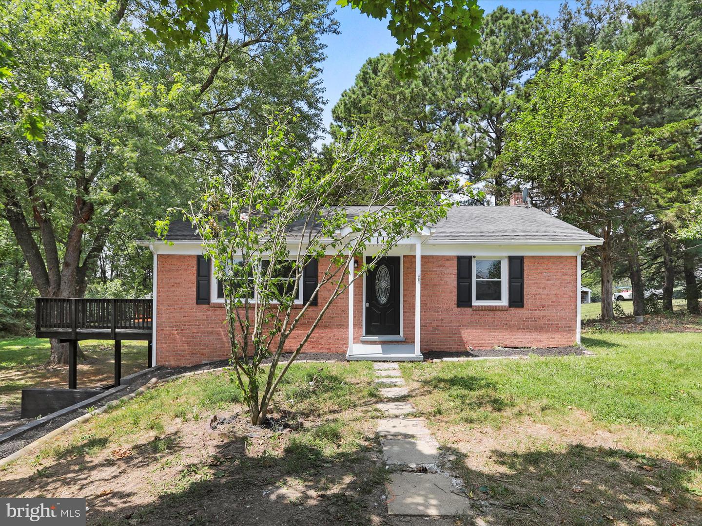 115 BLUE RIDGE LN, WINCHESTER, Virginia 22602, 3 Bedrooms Bedrooms, ,2 BathroomsBathrooms,Residential,For sale,115 BLUE RIDGE LN,VAFV2035844 MLS # VAFV2035844