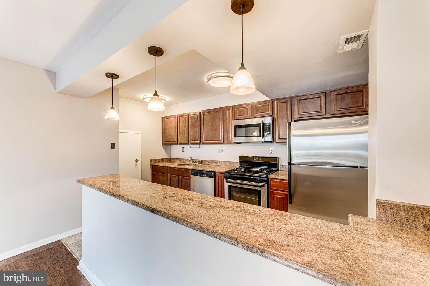 2609 WAGON DR #354, ALEXANDRIA, Virginia 22303, 2 Bedrooms Bedrooms, ,1 BathroomBathrooms,Residential,For sale,2609 WAGON DR #354,VAFX2265430 MLS # VAFX2265430