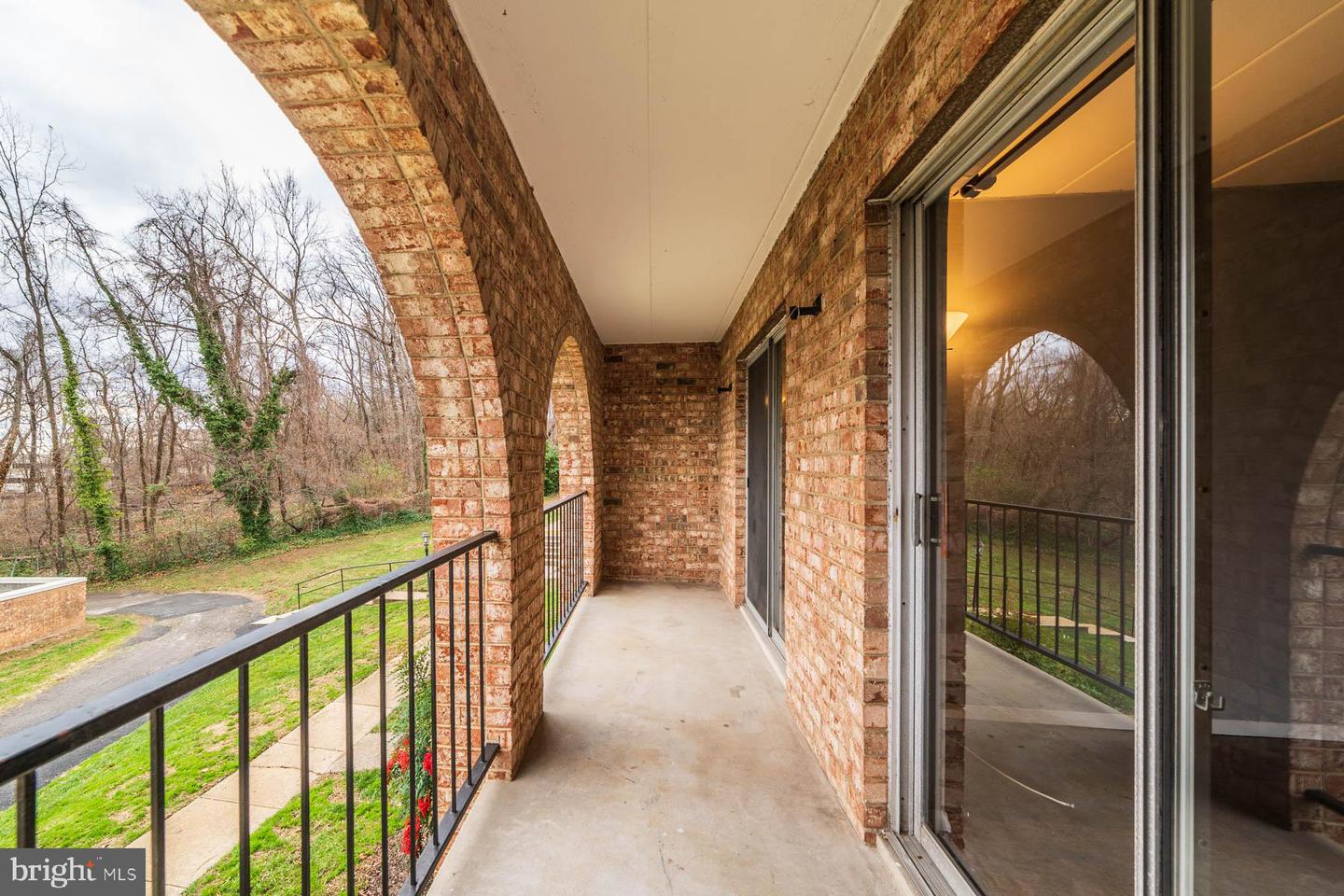 2609 WAGON DR #354, ALEXANDRIA, Virginia 22303, 2 Bedrooms Bedrooms, ,1 BathroomBathrooms,Residential,For sale,2609 WAGON DR #354,VAFX2265430 MLS # VAFX2265430