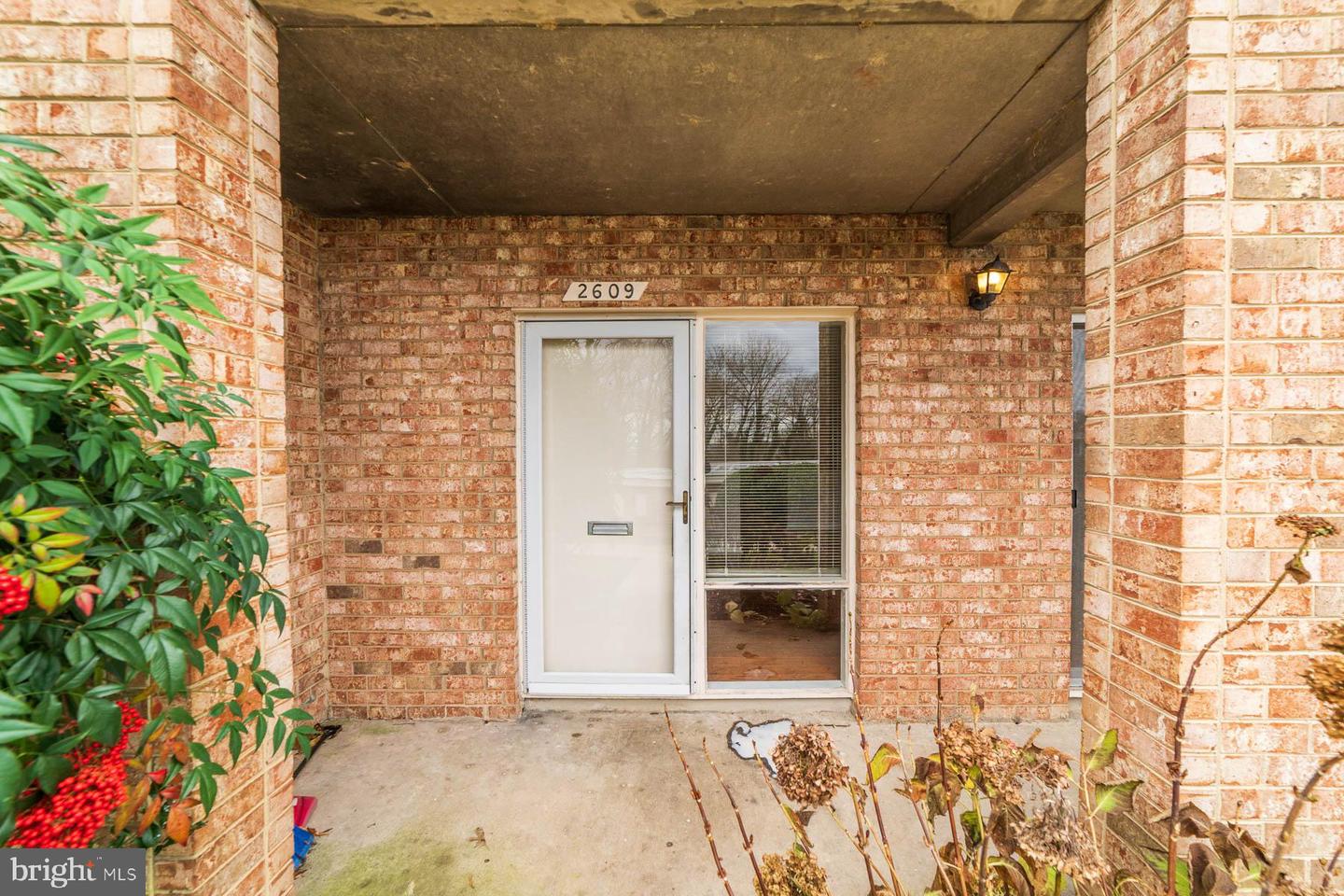 2609 WAGON DR #354, ALEXANDRIA, Virginia 22303, 2 Bedrooms Bedrooms, ,1 BathroomBathrooms,Residential,For sale,2609 WAGON DR #354,VAFX2265430 MLS # VAFX2265430