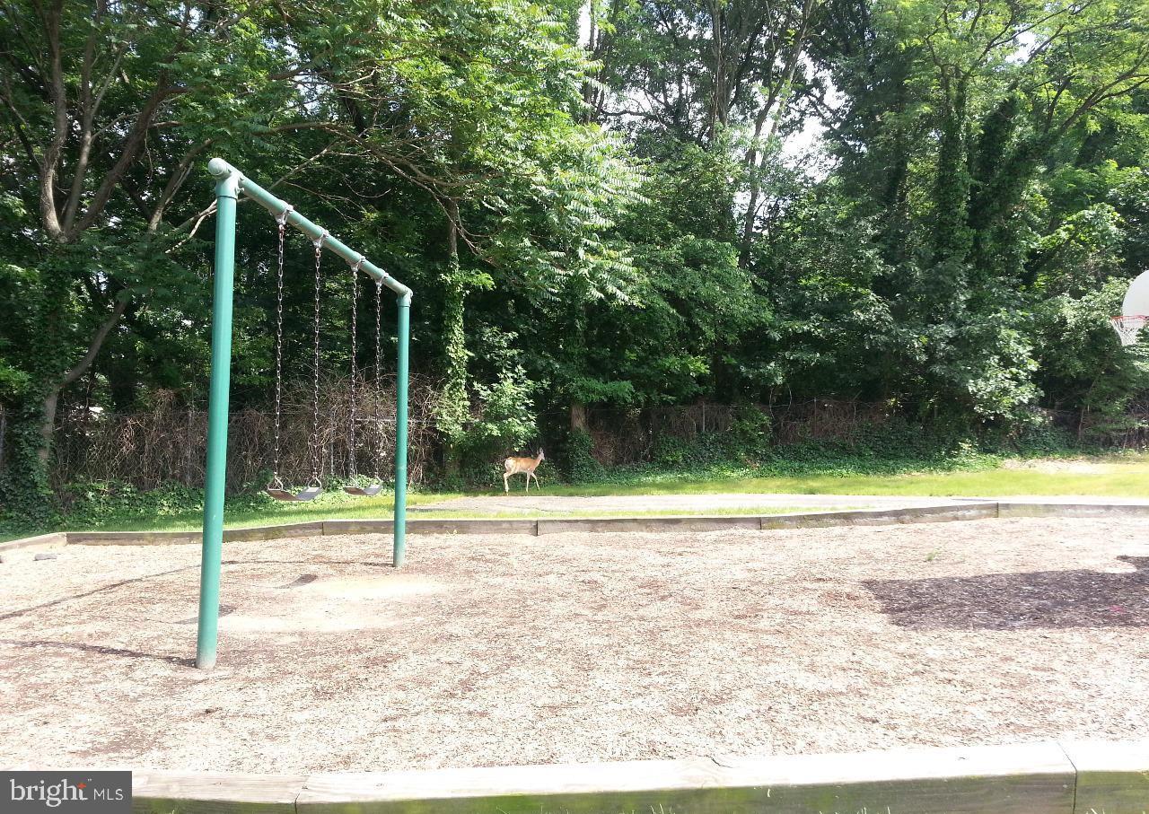 2609 WAGON DR #354, ALEXANDRIA, Virginia 22303, 2 Bedrooms Bedrooms, ,1 BathroomBathrooms,Residential,For sale,2609 WAGON DR #354,VAFX2265430 MLS # VAFX2265430