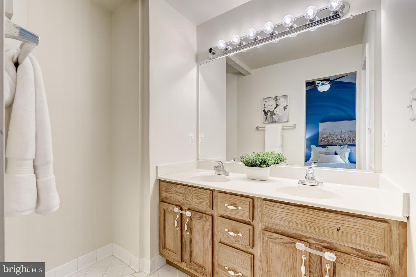 15348 BRONCO WAY, WOODBRIDGE, Virginia 22193, 3 Bedrooms Bedrooms, ,3 BathroomsBathrooms,Residential,For sale,15348 BRONCO WAY,VAPW2104262 MLS # VAPW2104262