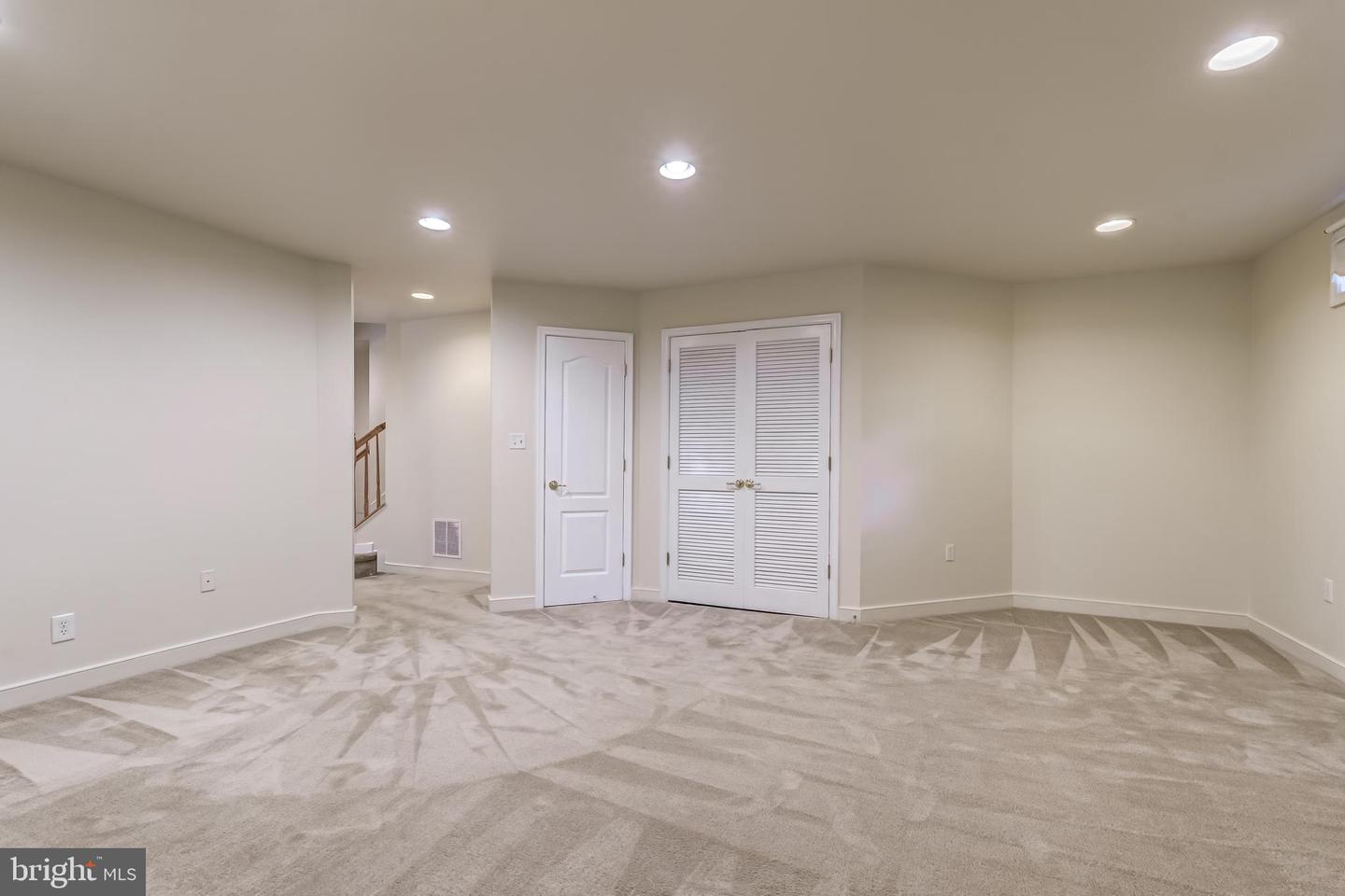 15348 BRONCO WAY, WOODBRIDGE, Virginia 22193, 3 Bedrooms Bedrooms, ,3 BathroomsBathrooms,Residential,For sale,15348 BRONCO WAY,VAPW2104262 MLS # VAPW2104262