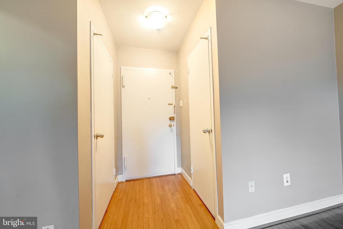 1111 ARLINGTON BLVD #317, ARLINGTON, Virginia 22209, 1 Bedroom Bedrooms, ,1 BathroomBathrooms,Residential,For sale,1111 ARLINGTON BLVD #317,VAAR2063862 MLS # VAAR2063862