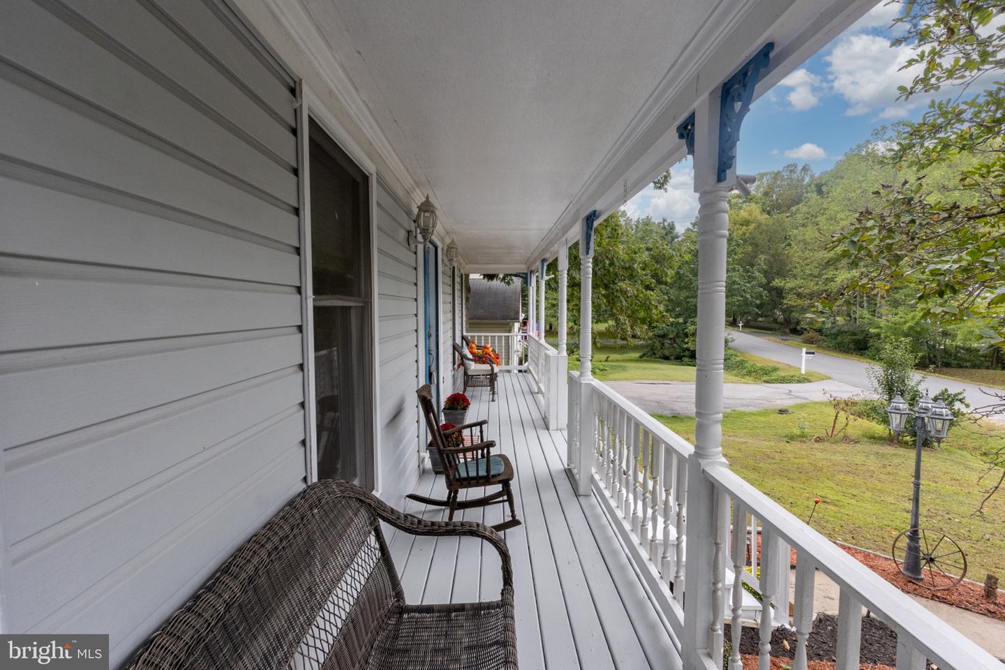 10611 MAPLE RIDGE DR, SPOTSYLVANIA, Virginia 22553, 4 Bedrooms Bedrooms, 11 Rooms Rooms,2 BathroomsBathrooms,Residential,For sale,10611 MAPLE RIDGE DR,VASP2036350 MLS # VASP2036350