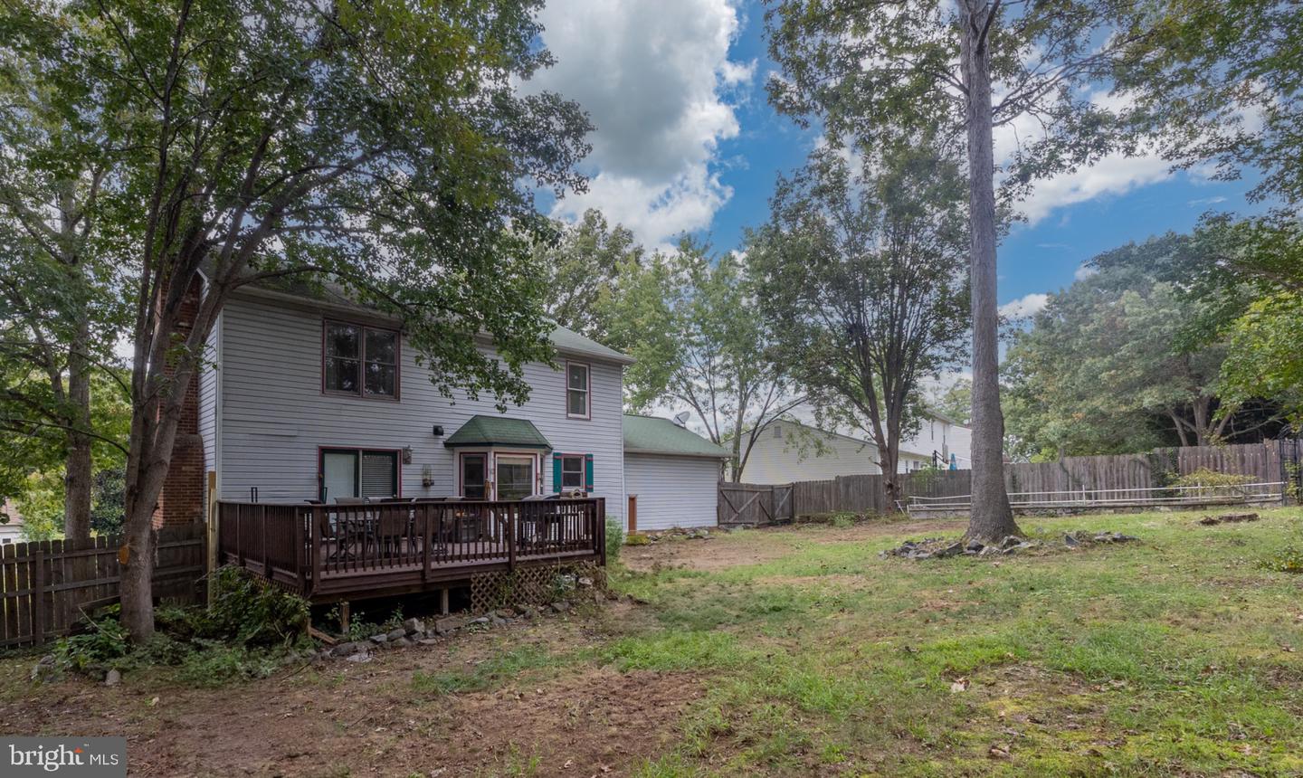 10611 MAPLE RIDGE DR, SPOTSYLVANIA, Virginia 22553, 4 Bedrooms Bedrooms, 11 Rooms Rooms,2 BathroomsBathrooms,Residential,For sale,10611 MAPLE RIDGE DR,VASP2036350 MLS # VASP2036350