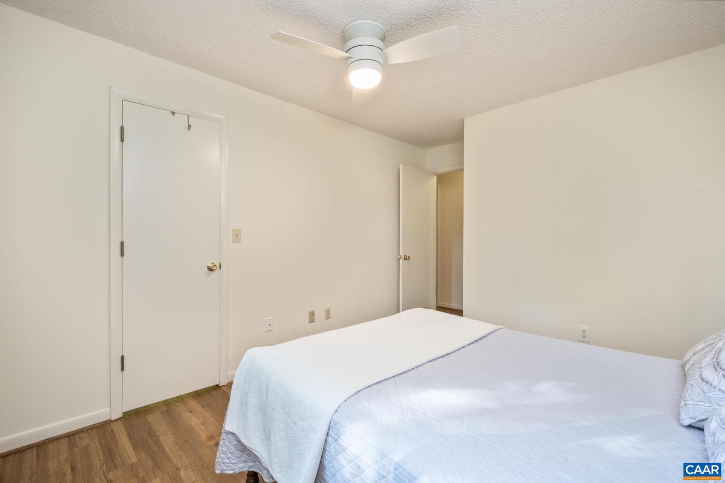 103 TURTLE CREEK RD #3, CHARLOTTESVILLE, Virginia 22901, 2 Bedrooms Bedrooms, ,2 BathroomsBathrooms,Residential,For sale,103 TURTLE CREEK RD #3,669199 MLS # 669199