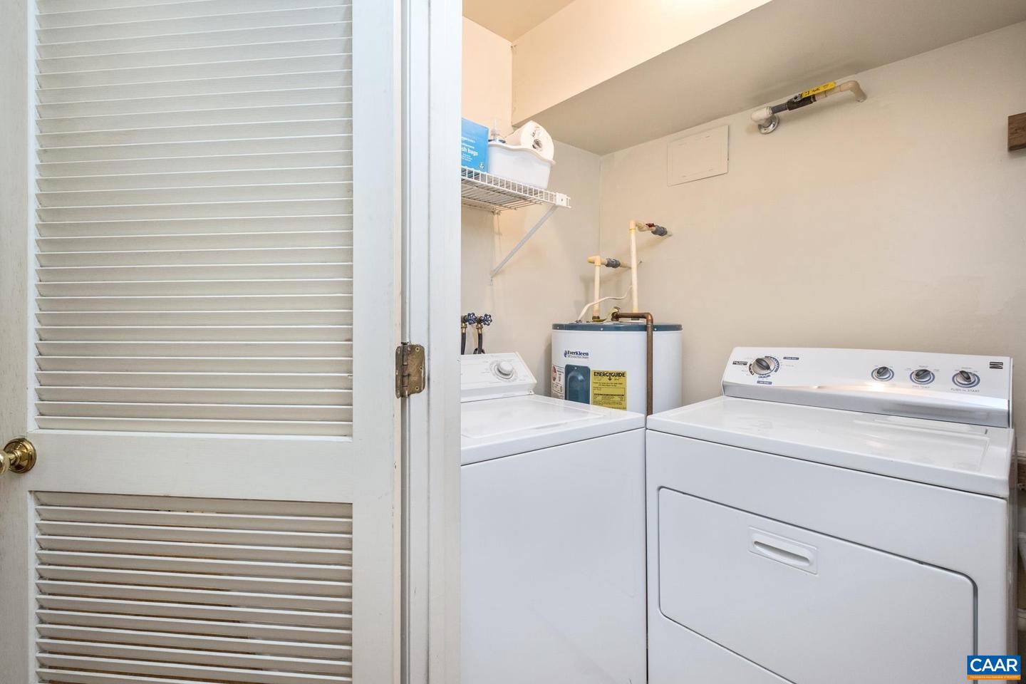 103 TURTLE CREEK RD #3, CHARLOTTESVILLE, Virginia 22901, 2 Bedrooms Bedrooms, ,2 BathroomsBathrooms,Residential,For sale,103 TURTLE CREEK RD #3,669199 MLS # 669199