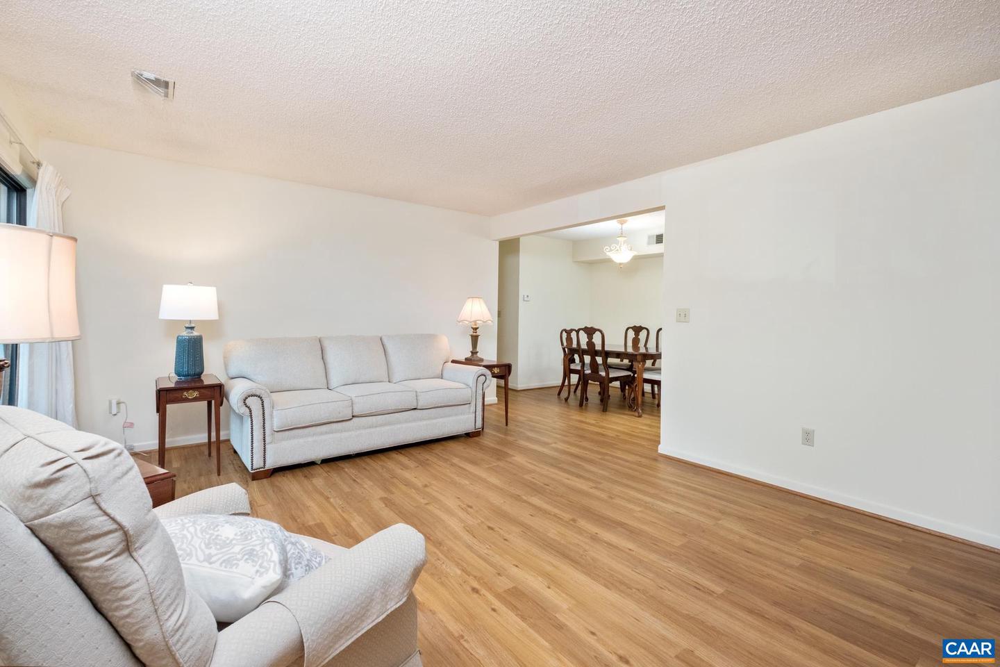 103 TURTLE CREEK RD #3, CHARLOTTESVILLE, Virginia 22901, 2 Bedrooms Bedrooms, ,2 BathroomsBathrooms,Residential,For sale,103 TURTLE CREEK RD #3,669199 MLS # 669199