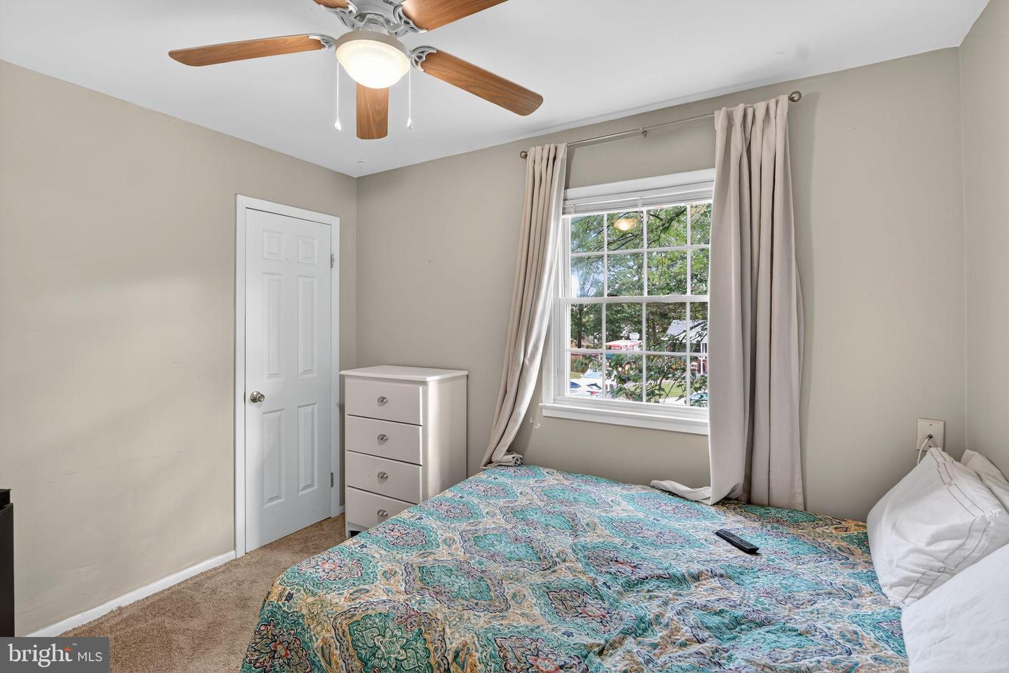 13918 LYNHURST DR, WOODBRIDGE, Virginia 22193, 4 Bedrooms Bedrooms, 10 Rooms Rooms,2 BathroomsBathrooms,Residential,For sale,13918 LYNHURST DR,VAPW2105638 MLS # VAPW2105638