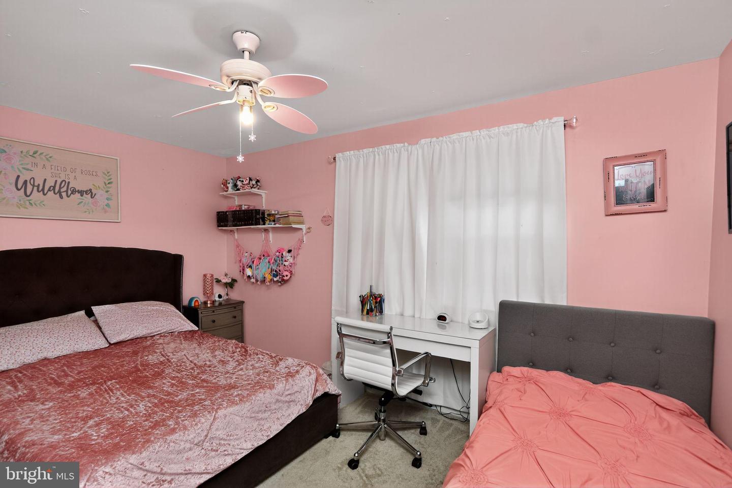 13918 LYNHURST DR, WOODBRIDGE, Virginia 22193, 4 Bedrooms Bedrooms, 10 Rooms Rooms,2 BathroomsBathrooms,Residential,For sale,13918 LYNHURST DR,VAPW2105638 MLS # VAPW2105638