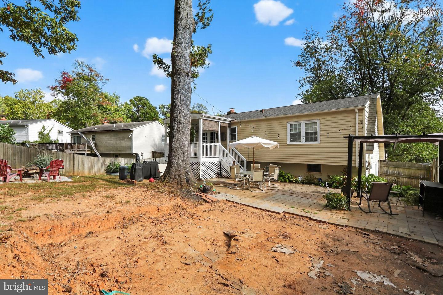 13918 LYNHURST DR, WOODBRIDGE, Virginia 22193, 4 Bedrooms Bedrooms, 10 Rooms Rooms,2 BathroomsBathrooms,Residential,For sale,13918 LYNHURST DR,VAPW2105638 MLS # VAPW2105638