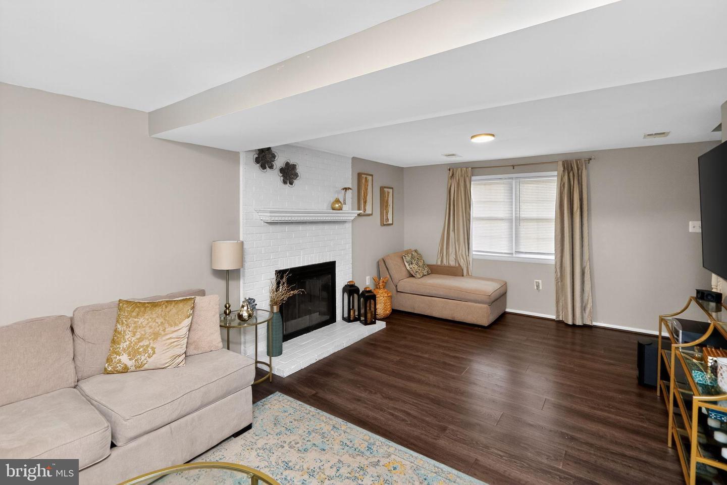 13918 LYNHURST DR, WOODBRIDGE, Virginia 22193, 4 Bedrooms Bedrooms, 10 Rooms Rooms,2 BathroomsBathrooms,Residential,For sale,13918 LYNHURST DR,VAPW2105638 MLS # VAPW2105638