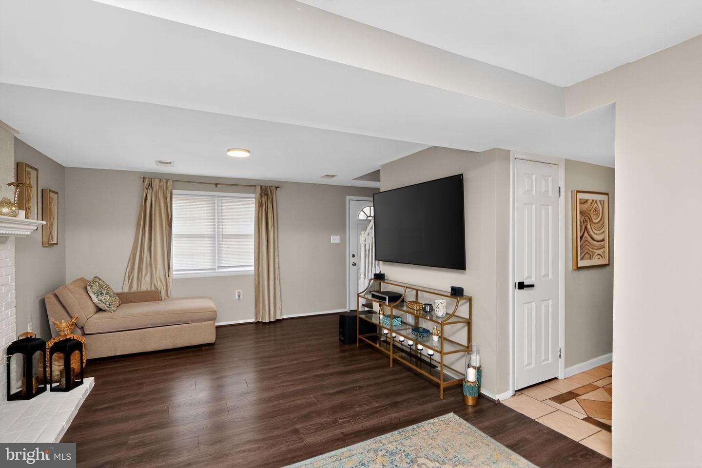 13918 LYNHURST DR, WOODBRIDGE, Virginia 22193, 4 Bedrooms Bedrooms, 10 Rooms Rooms,2 BathroomsBathrooms,Residential,For sale,13918 LYNHURST DR,VAPW2105638 MLS # VAPW2105638