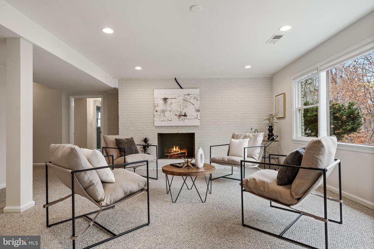 1429 IRONWOOD DR, MCLEAN, Virginia 22101, 5 Bedrooms Bedrooms, 8 Rooms Rooms,3 BathroomsBathrooms,Residential,For sale,1429 IRONWOOD DR,VAFX2274384 MLS # VAFX2274384 1429 IRONWOOD DR, MCLEAN, Virginia 22101, 5 Bedrooms Bedrooms, 8 Rooms Rooms,3 BathroomsBathrooms,Residential,For sale,1429 IRONWOOD DR,VAFX2274384 MLS # VAFX2274384