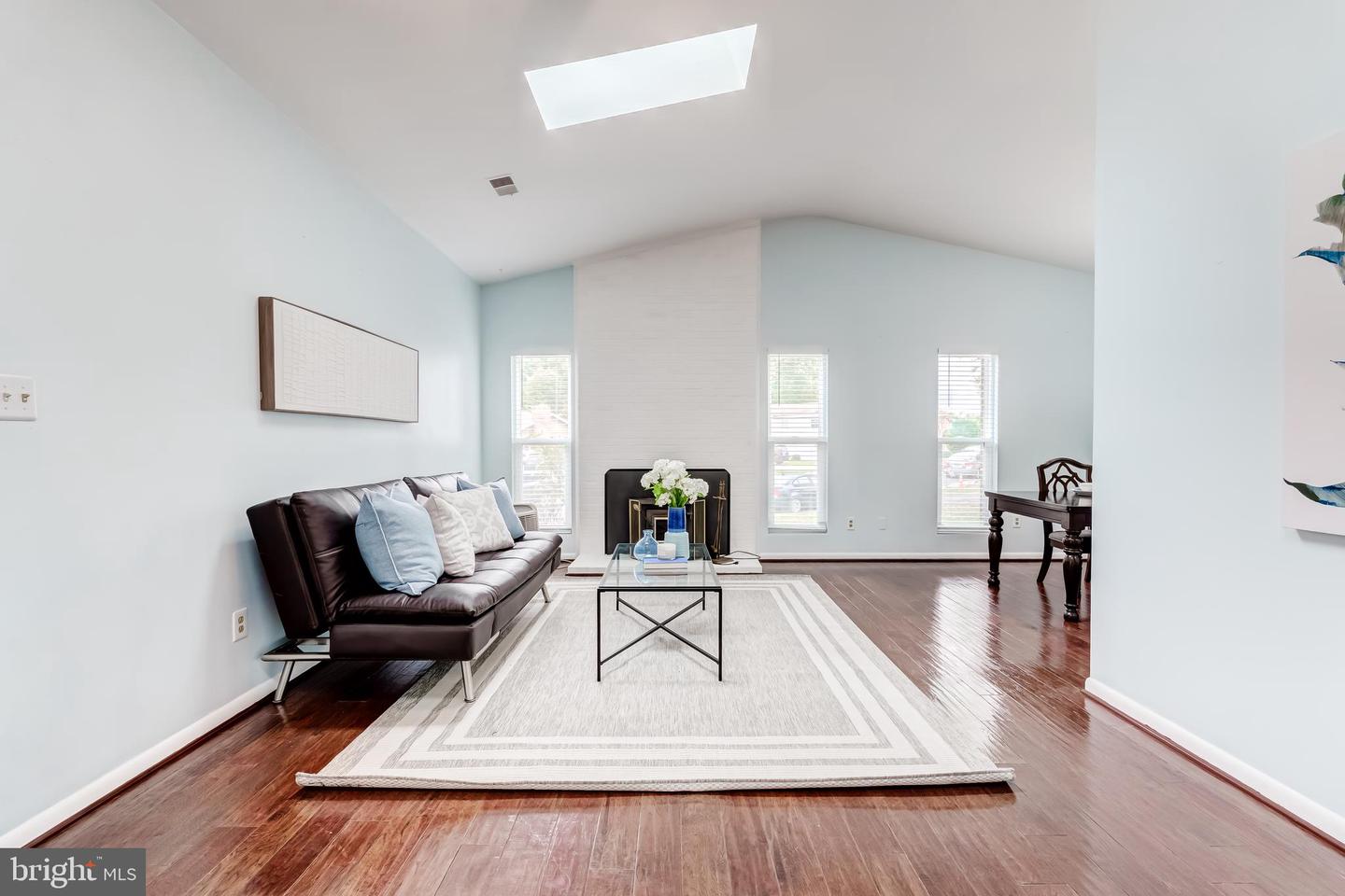 316 HANFORD CT, STERLING, Virginia 20164, 4 Bedrooms Bedrooms, ,3 BathroomsBathrooms,Residential,For sale,316 HANFORD CT,VALO2109962 MLS # VALO2109962