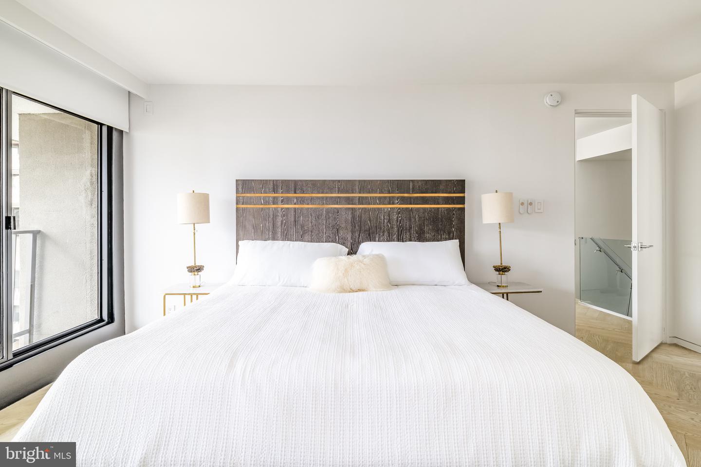 2500 VIRGINIA AVE NW #715, WASHINGTON, District Of Columbia 20037, 2 Bedrooms Bedrooms, ,2 BathroomsBathrooms,Residential,For sale,2500 VIRGINIA AVE NW #715,DCDC2232036 MLS # DCDC2232036