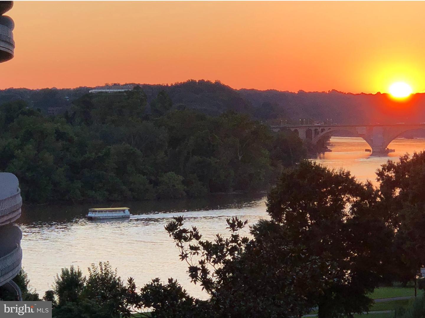 2500 VIRGINIA AVE NW #715, WASHINGTON, District Of Columbia 20037, 2 Bedrooms Bedrooms, ,2 BathroomsBathrooms,Residential,For sale,2500 VIRGINIA AVE NW #715,DCDC2232036 MLS # DCDC2232036