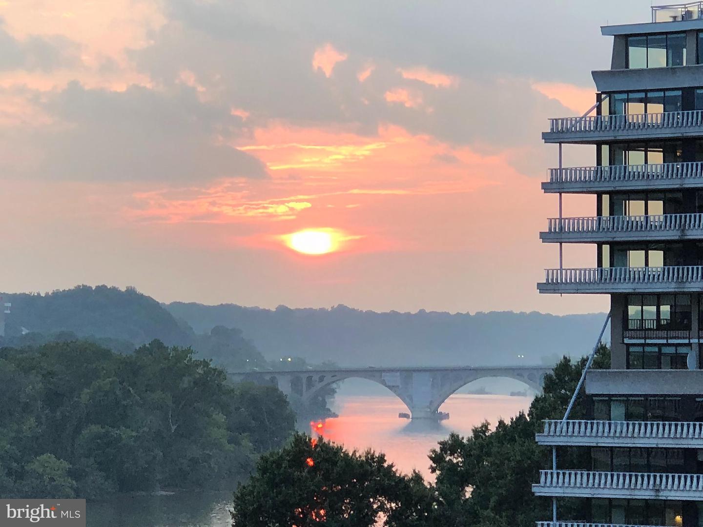 2500 VIRGINIA AVE NW #715, WASHINGTON, District Of Columbia 20037, 2 Bedrooms Bedrooms, ,2 BathroomsBathrooms,Residential,For sale,2500 VIRGINIA AVE NW #715,DCDC2232036 MLS # DCDC2232036