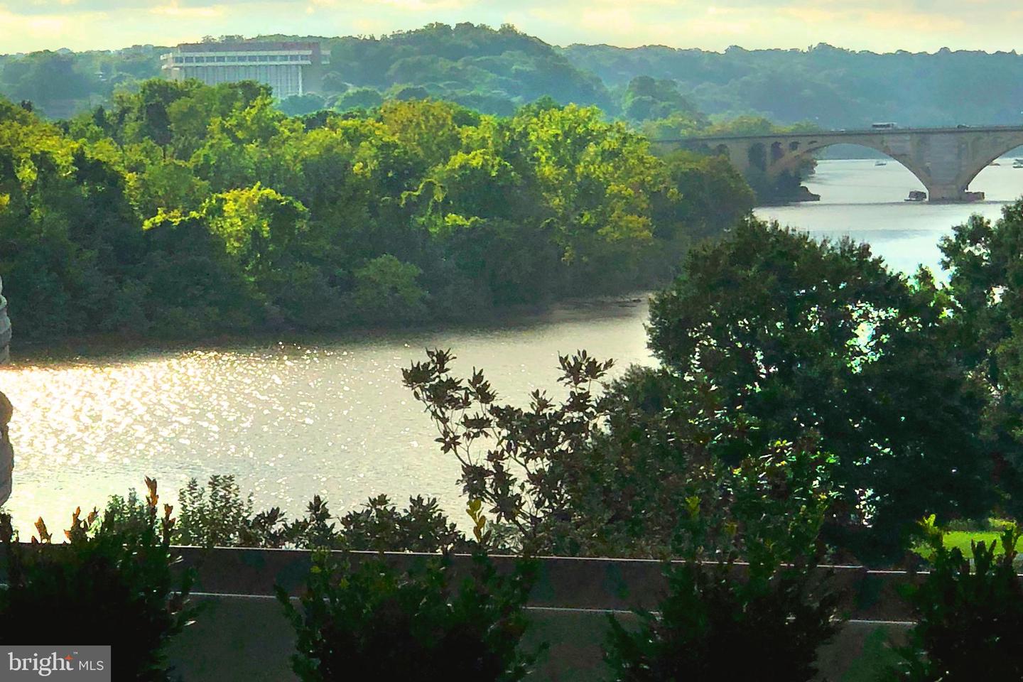 2500 VIRGINIA AVE NW #715, WASHINGTON, District Of Columbia 20037, 2 Bedrooms Bedrooms, ,2 BathroomsBathrooms,Residential,For sale,2500 VIRGINIA AVE NW #715,DCDC2232036 MLS # DCDC2232036