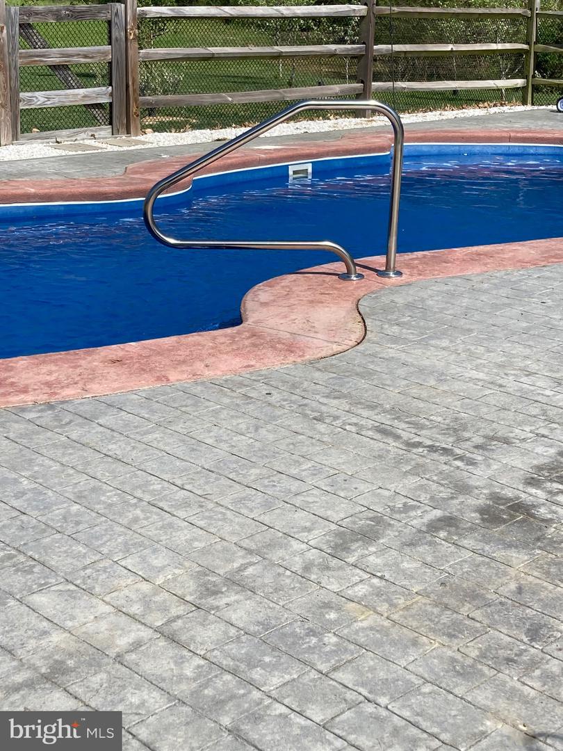 17067 NANZATICO LN, KING GEORGE, Virginia 22485, 4 Bedrooms Bedrooms, ,2 BathroomsBathrooms,Residential,For sale,17067 NANZATICO LN,VAKG2007296 MLS # VAKG2007296