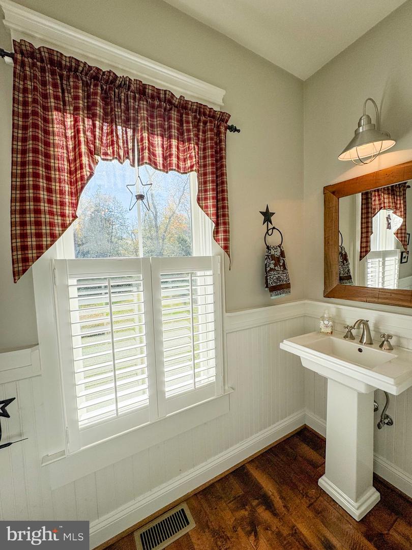 17067 NANZATICO LN, KING GEORGE, Virginia 22485, 4 Bedrooms Bedrooms, ,2 BathroomsBathrooms,Residential,For sale,17067 NANZATICO LN,VAKG2007296 MLS # VAKG2007296