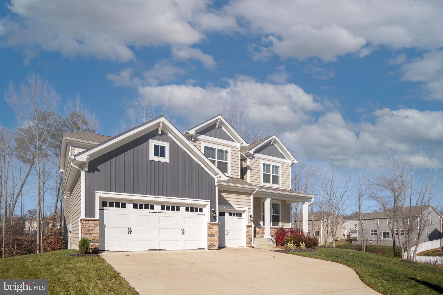 153 HOLLYCREST PL, STAFFORD, Virginia 22554, 5 Bedrooms Bedrooms, ,4 BathroomsBathrooms,Residential,For sale,153 HOLLYCREST PL,VAST2044370 MLS # VAST2044370