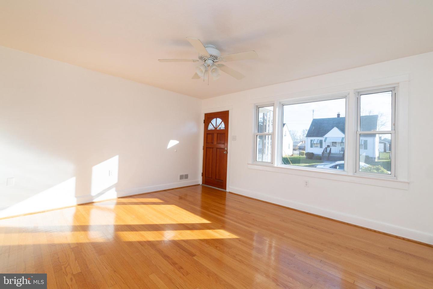 7 N PURCELL AVE, WINCHESTER, Virginia 22601, 3 Bedrooms Bedrooms, ,3 BathroomsBathrooms,Residential,For sale,7 N PURCELL AVE,VAWI2009512 MLS # VAWI2009512 7 N PURCELL AVE, WINCHESTER, Virginia 22601, 3 Bedrooms Bedrooms, ,3 BathroomsBathrooms,Residential,For sale,7 N PURCELL AVE,VAWI2009512 MLS # VAWI2009512